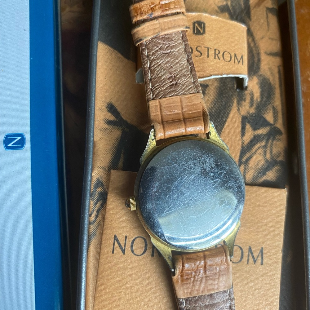 1995 Fossil Abalone Skeleton Watch - image 3